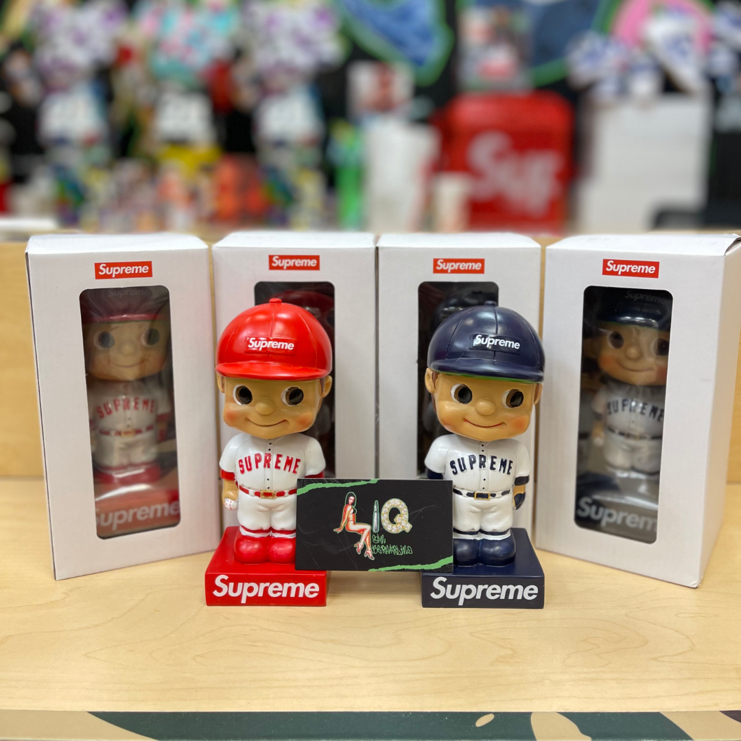 Supreme Bobble Head (Red) – The Liquor SB