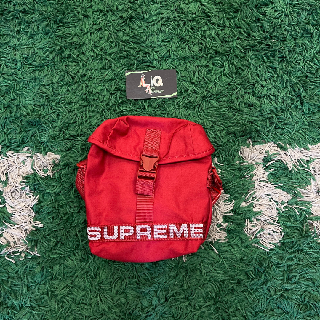 Supreme Puffer Side Bag Red Paisley