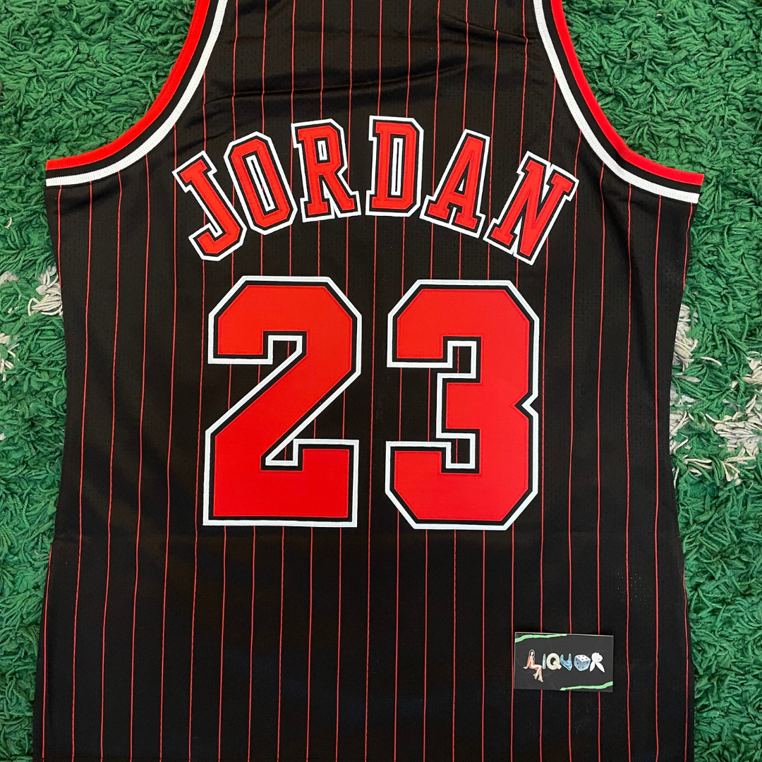 NBA Authentic Alternative Jersey Bulls 96 Michael Jordan